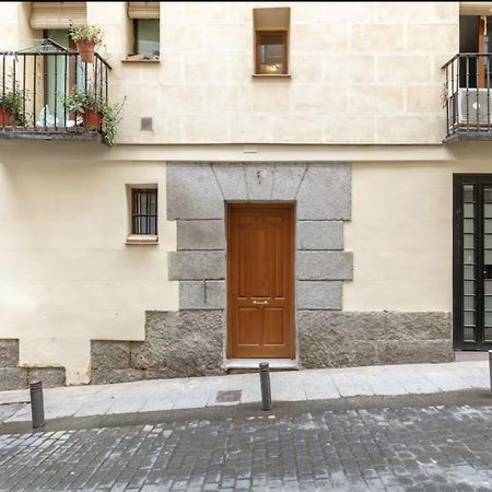 2 Bedrooms 1 Bathroom Furnished - Las Letras - Bright - Mintystay Мадрид Екстериор снимка