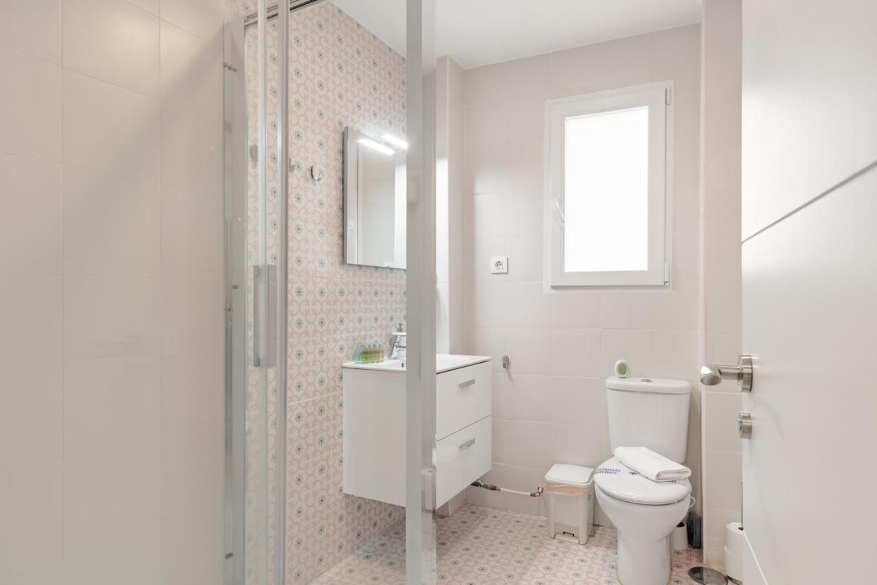 2 Bedrooms 1 Bathroom Furnished - Las Letras - Bright - Mintystay Мадрид Екстериор снимка