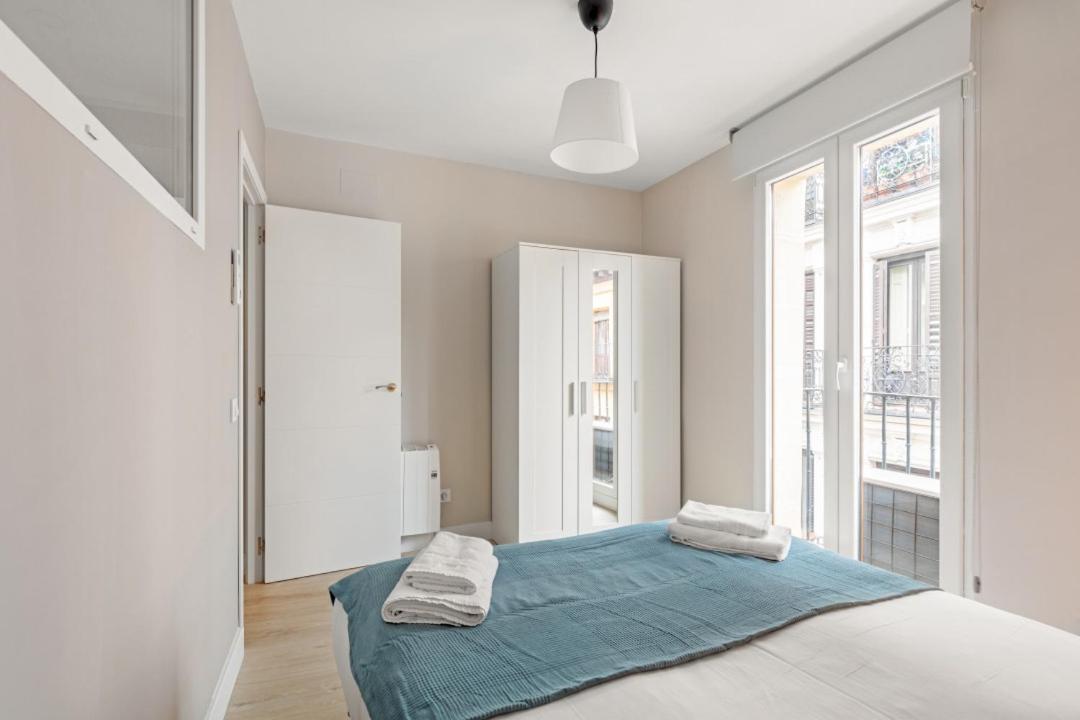 2 Bedrooms 1 Bathroom Furnished - Las Letras - Bright - Mintystay Мадрид Екстериор снимка
